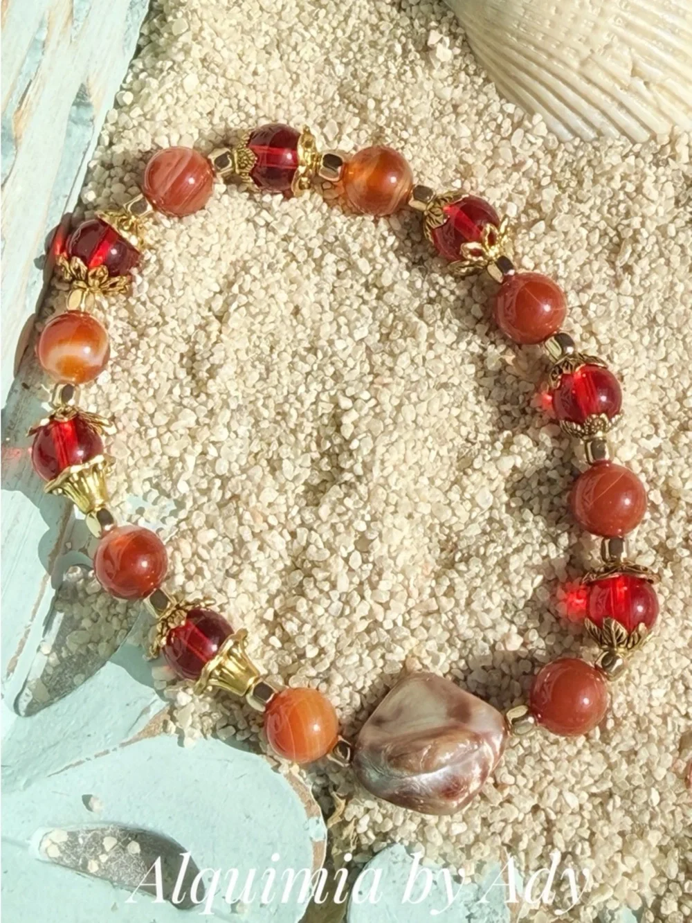 Alquimia Warm Red Carnelian & baroque Pearl Beaded Bracelet